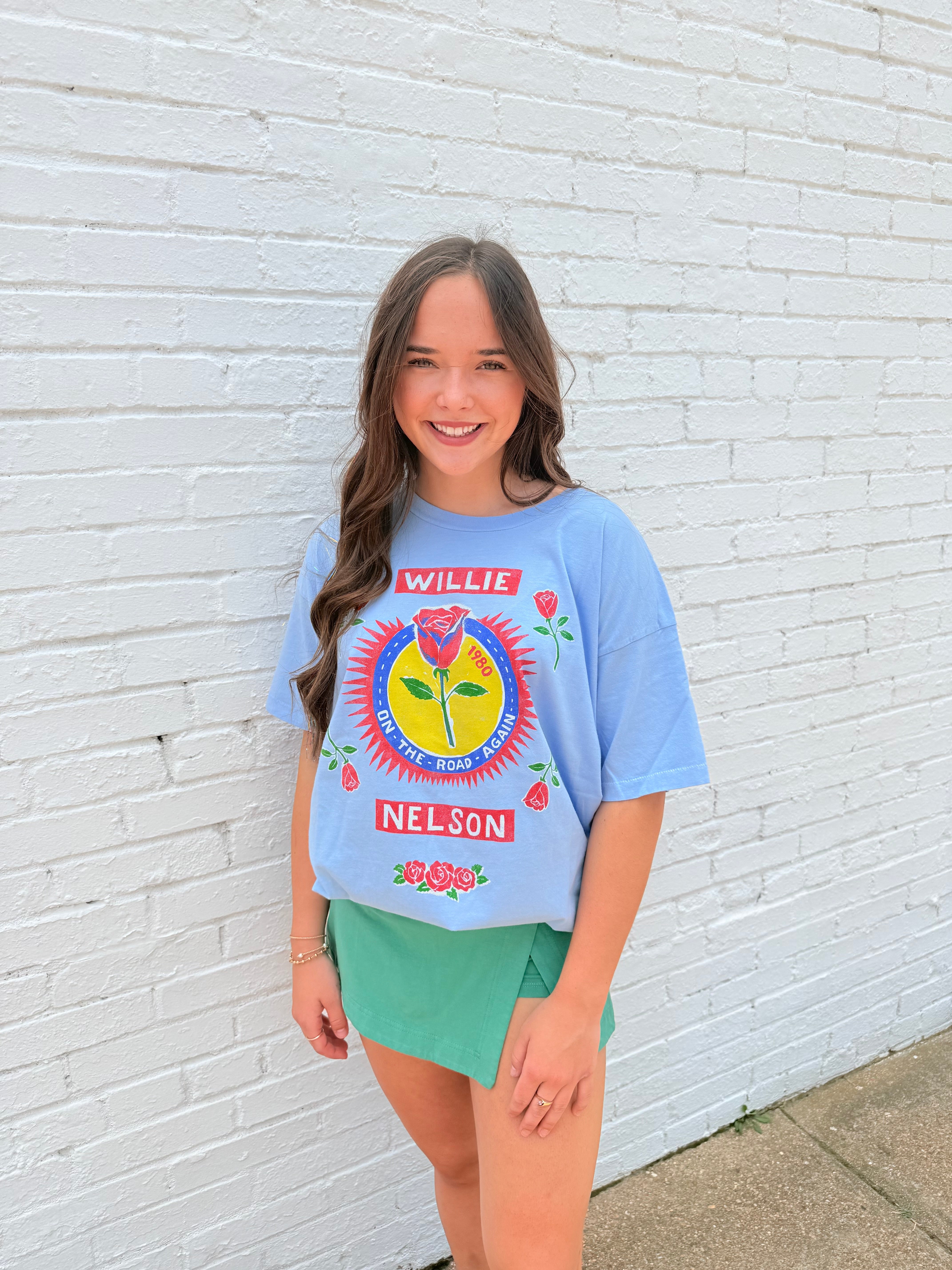 Willie Nelson Rose Label Merch Tee | Daydreamer