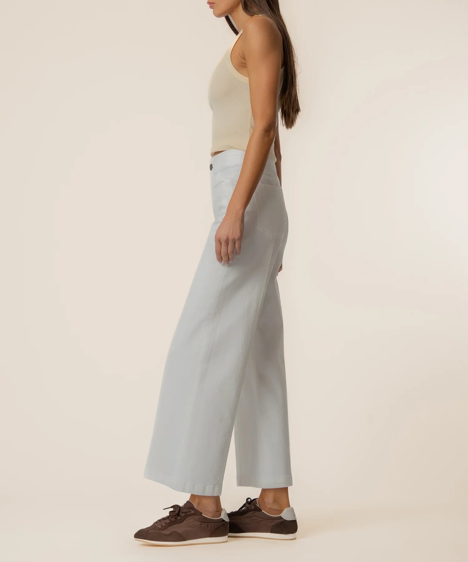 Meg High Rise Wide Leg w/ Welt Pockets - White | KUT