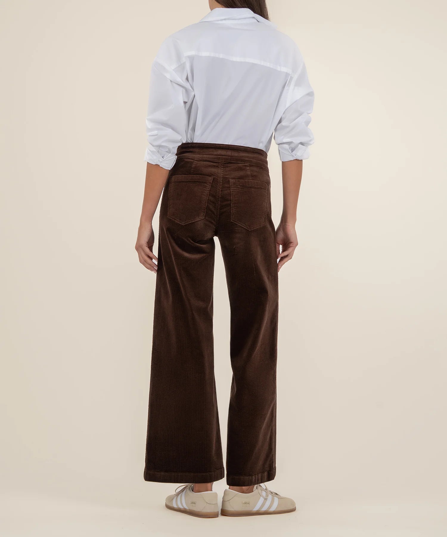 Meg Corduroy Wide Leg Pant - Fudge | KUT