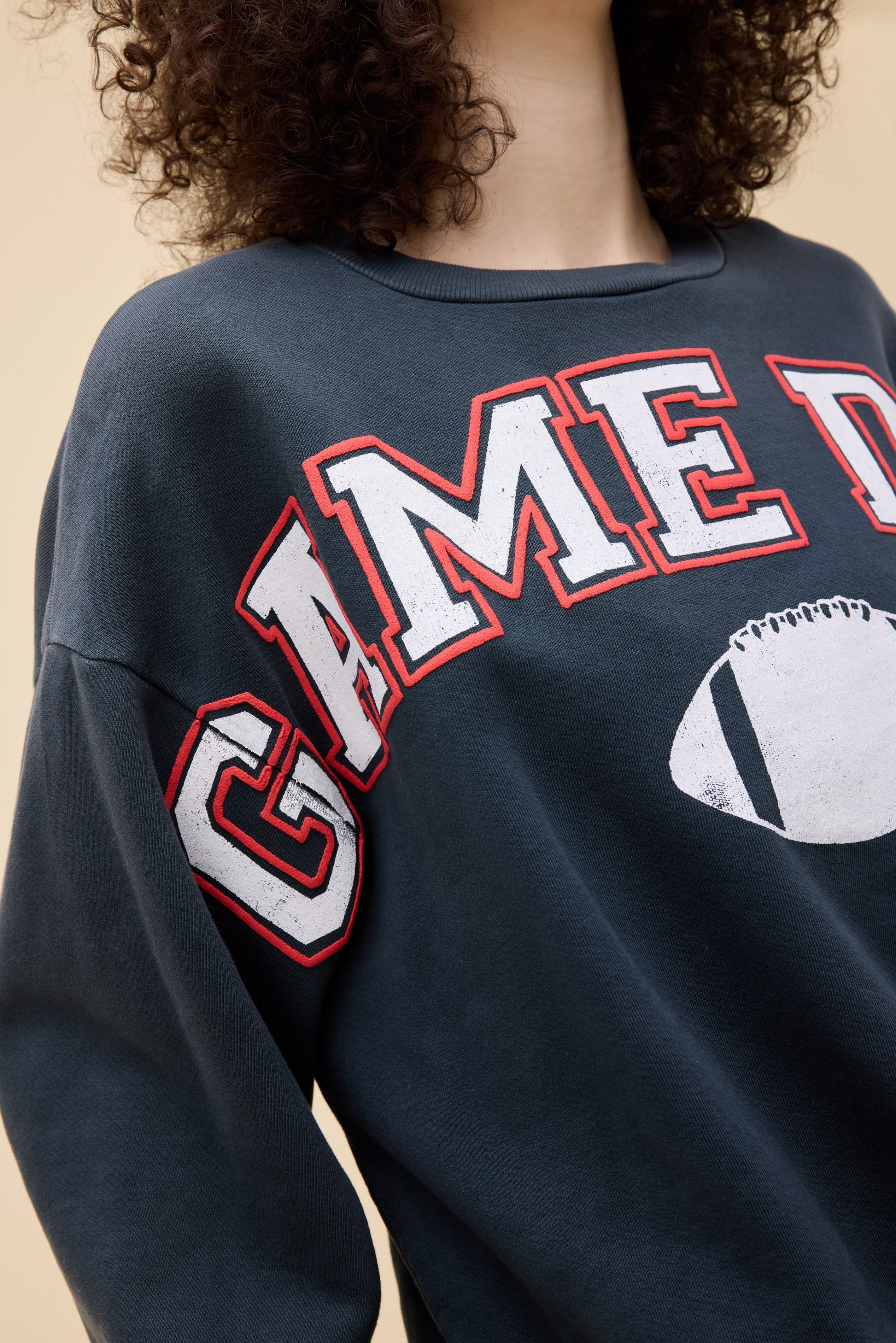 Game Day Crew Sweatshirt | Daydreamer