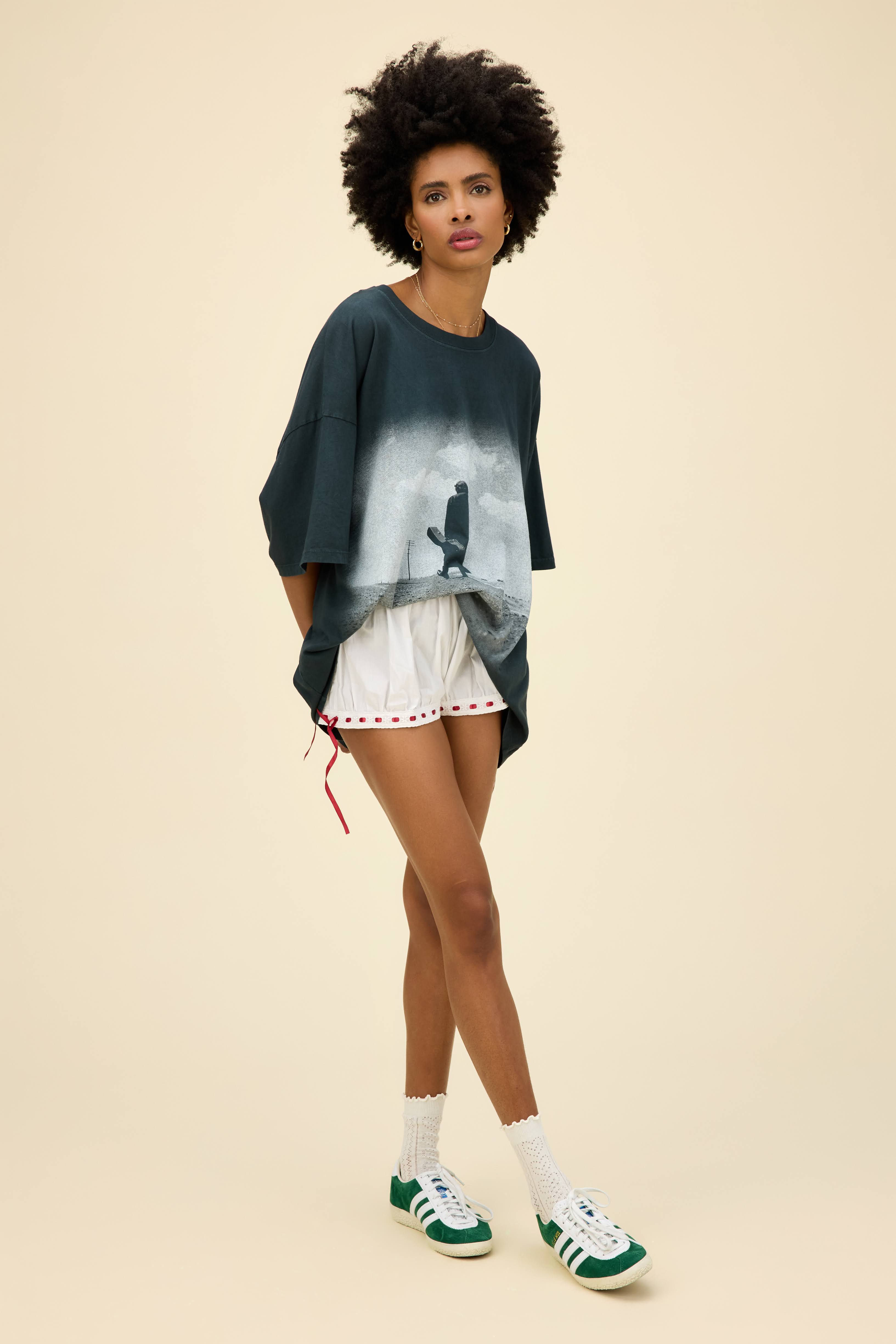 Johnny Cash Silhouette OS Tee | Daydreamer
