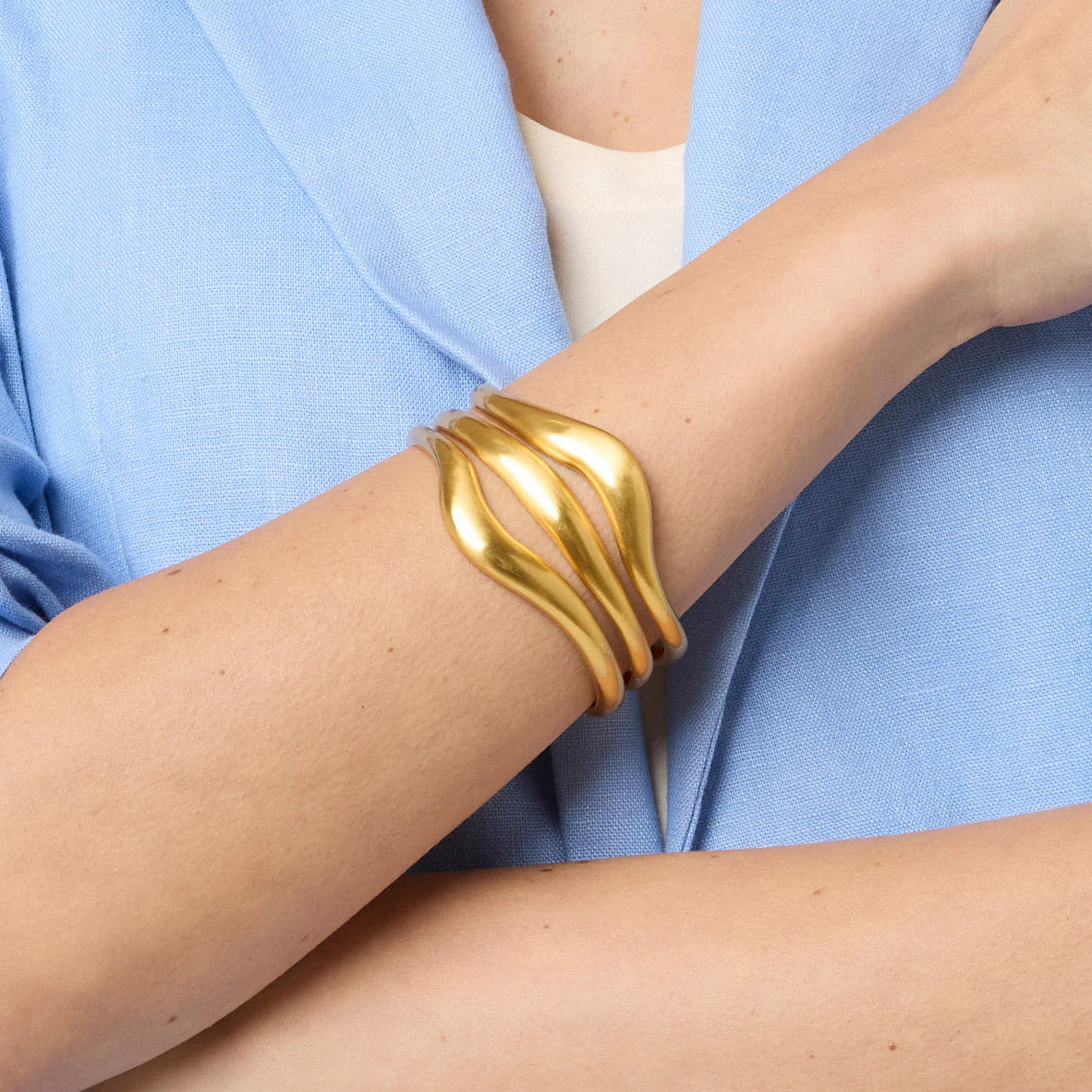 Wave Cuff | Julie Vos