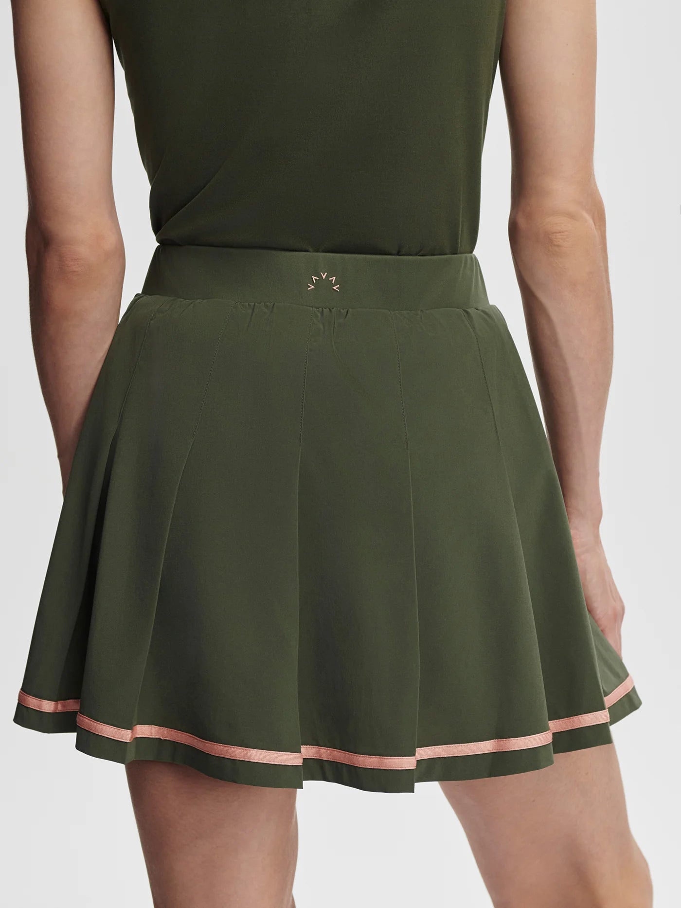 Clarendon 2.0 High Rise Skort (16") - Deep Ivy | Varley