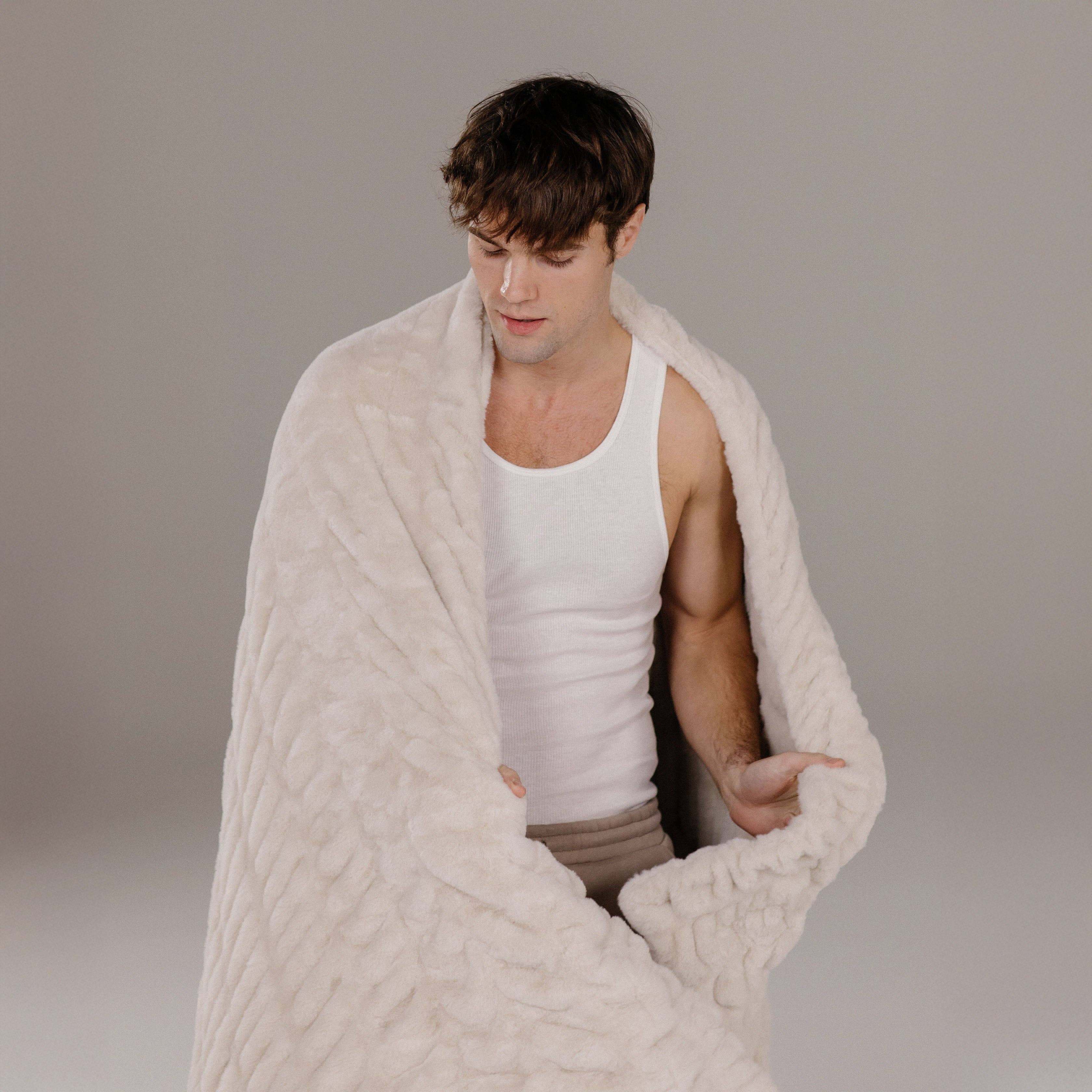 Antique Ivory: Large | Lola Blankets