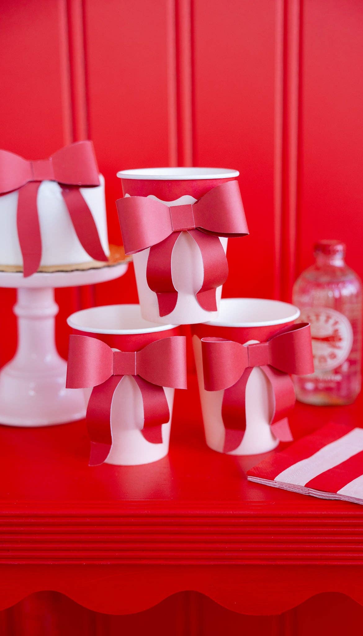 Bow Paper Cups