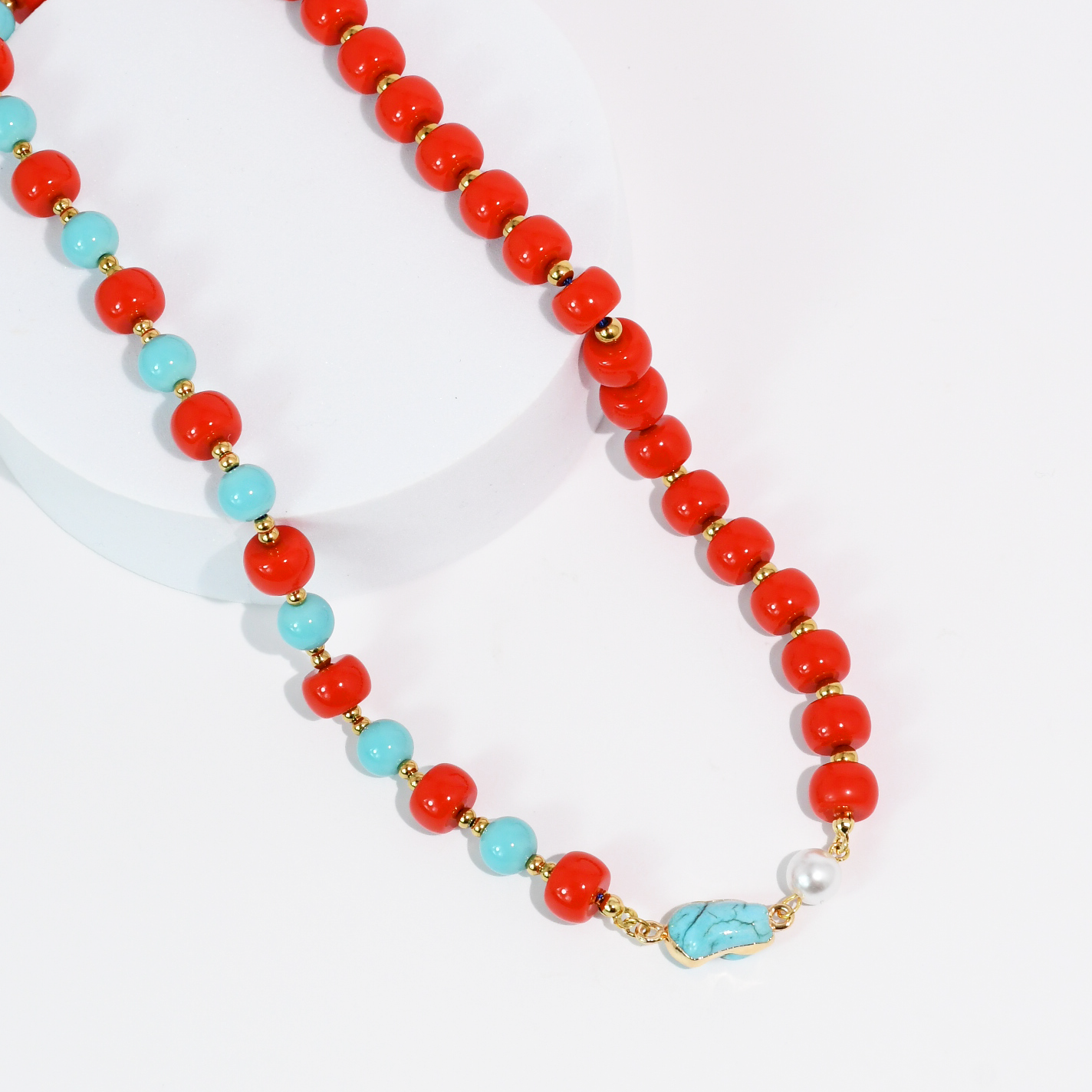 Chic Coastal Beads Necklace