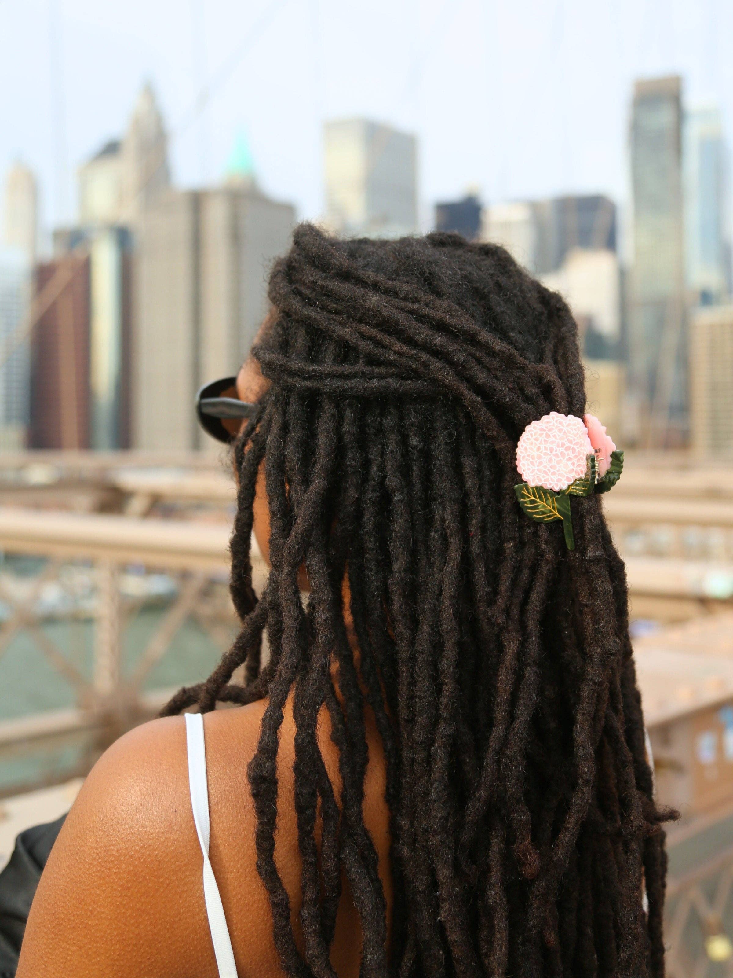 Hand-painted Hydrangea Claw Hair Clip | Solar Eclipse