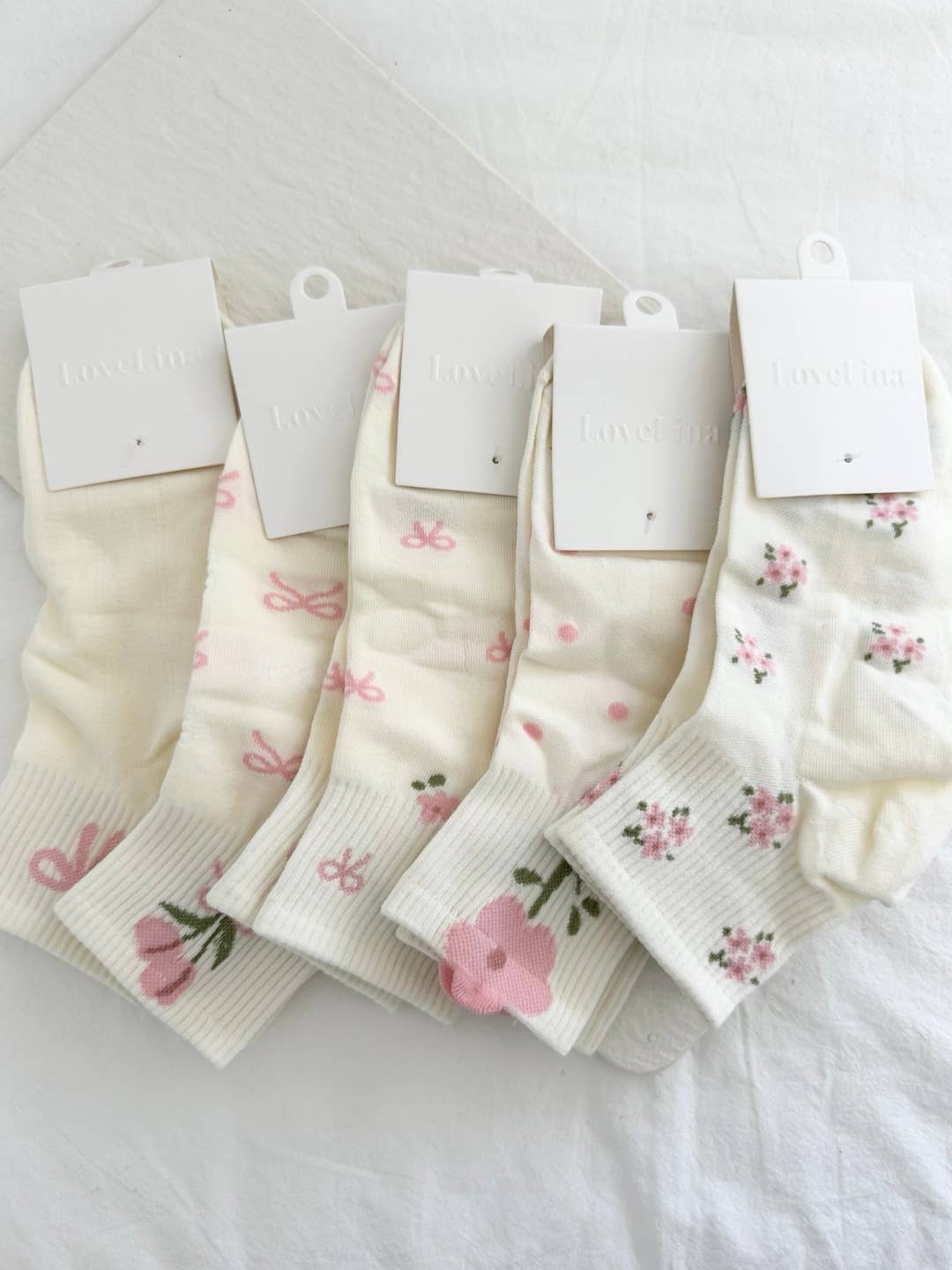 Floral Ankle Socks / Various