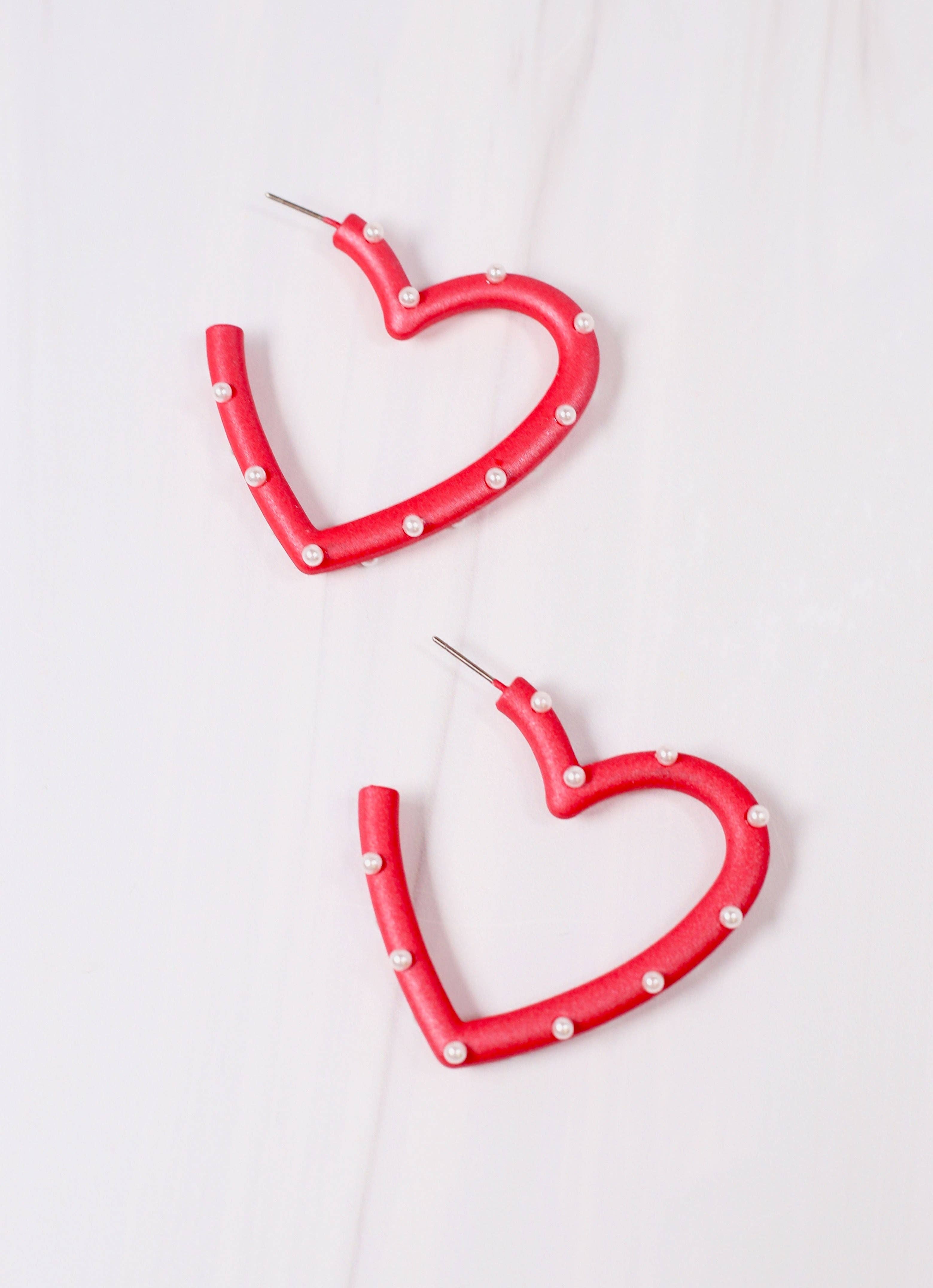 Admirer Pearl Heart Earrings