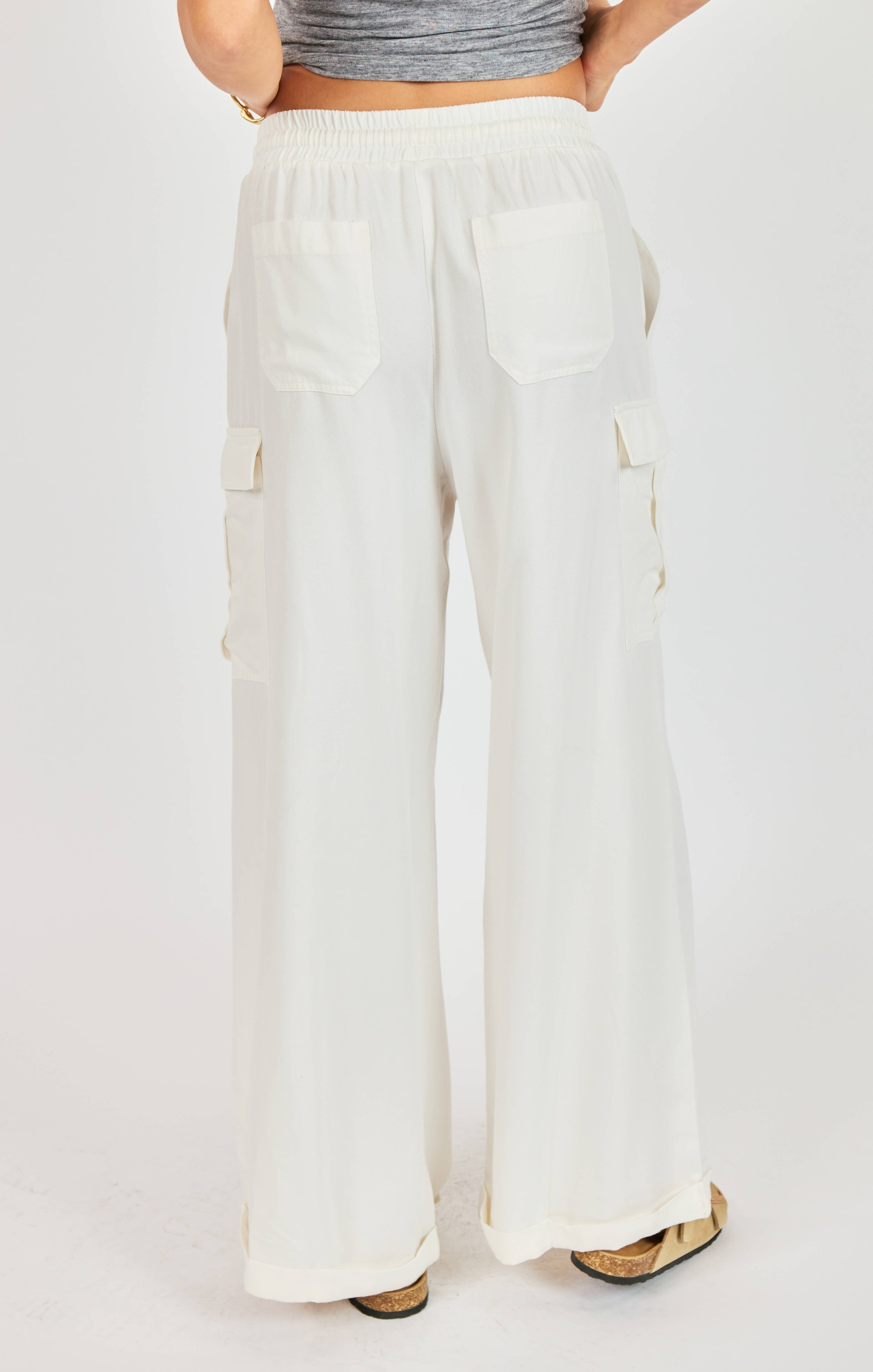 Carried Away Cargo Pants | Sadie & Sage